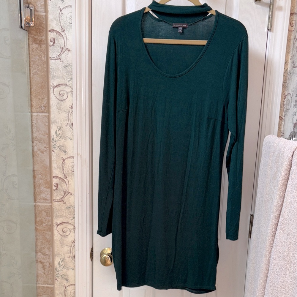 1X Dark Green Long Sleeve Fitted Dress